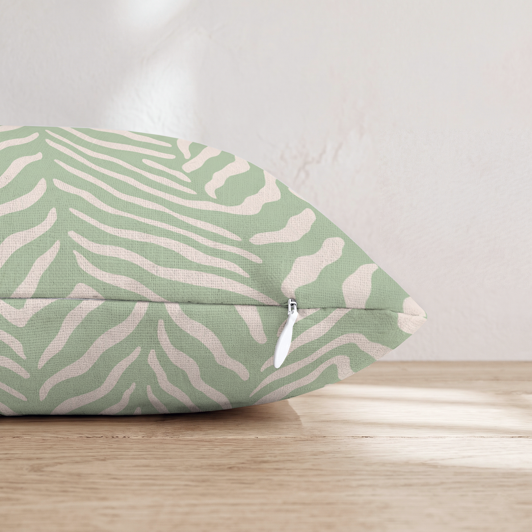 HH023697 HH023697_pillow_edge_zipper.png