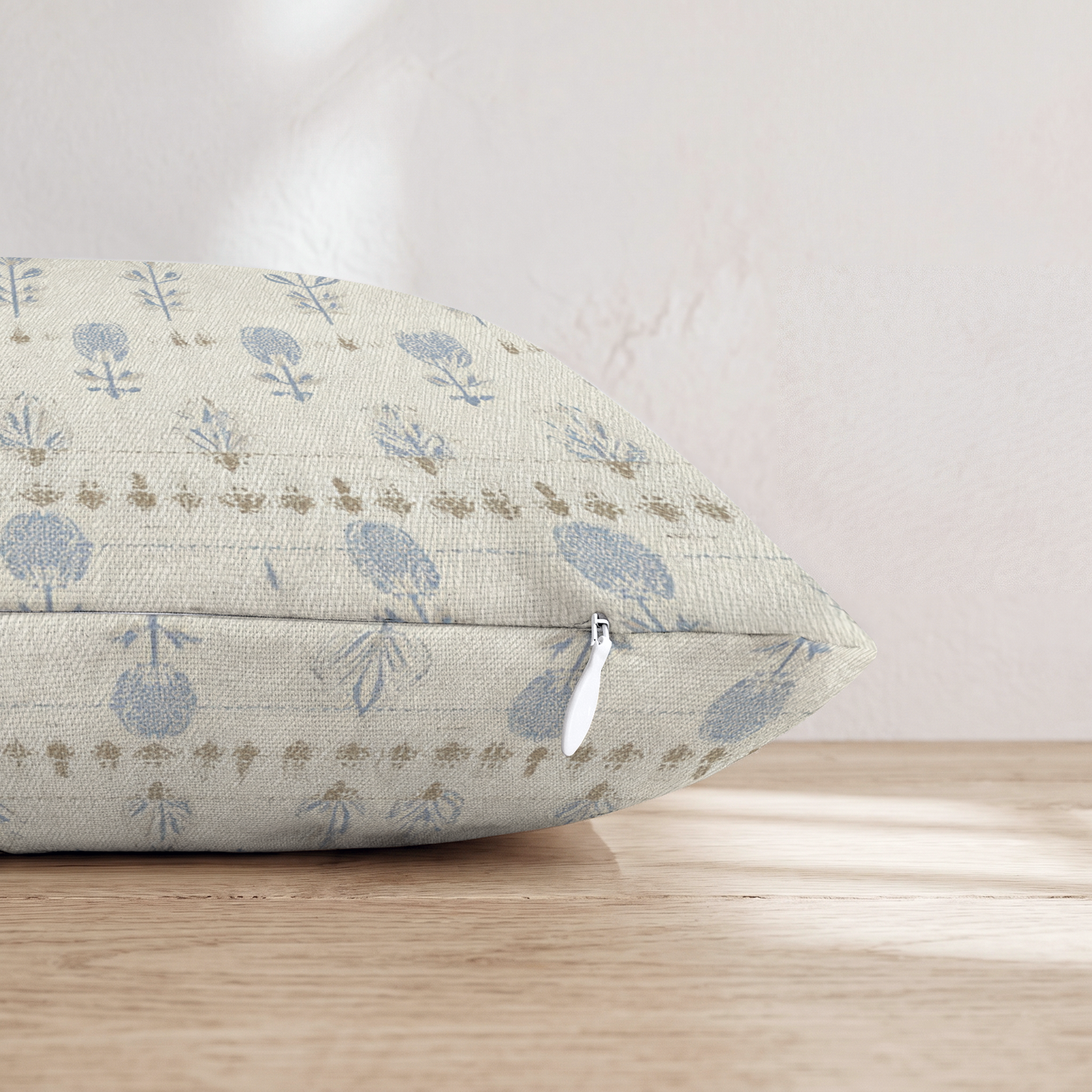 HH036217 HH036217_pillow_edge_zipper.png