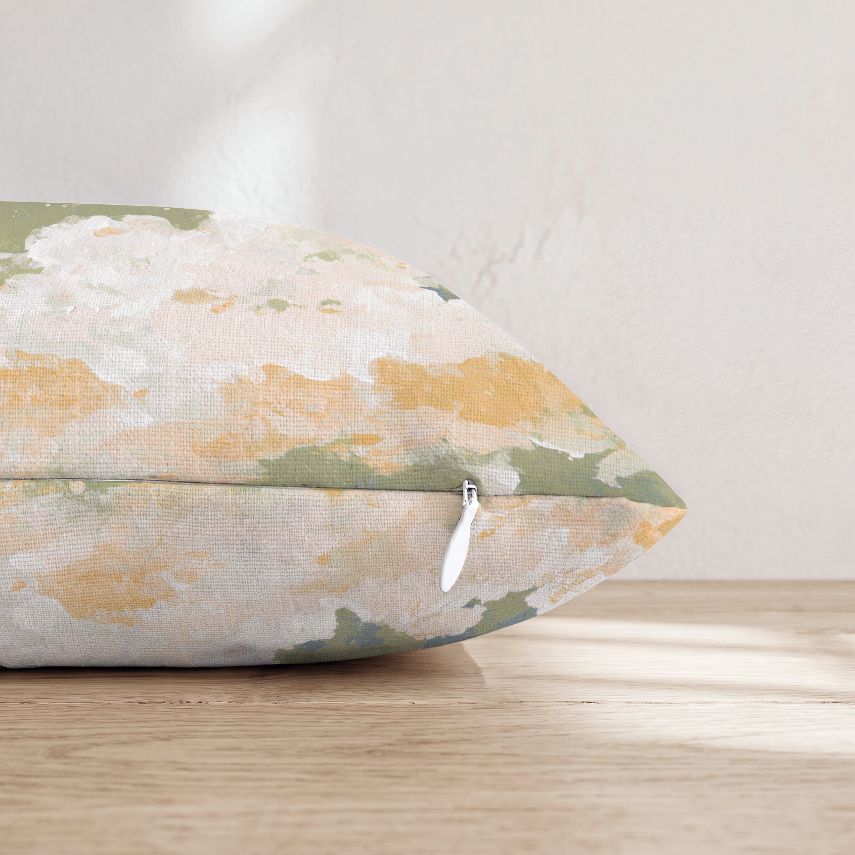 HH052657 HH052657_pillow_edge_zipper.png