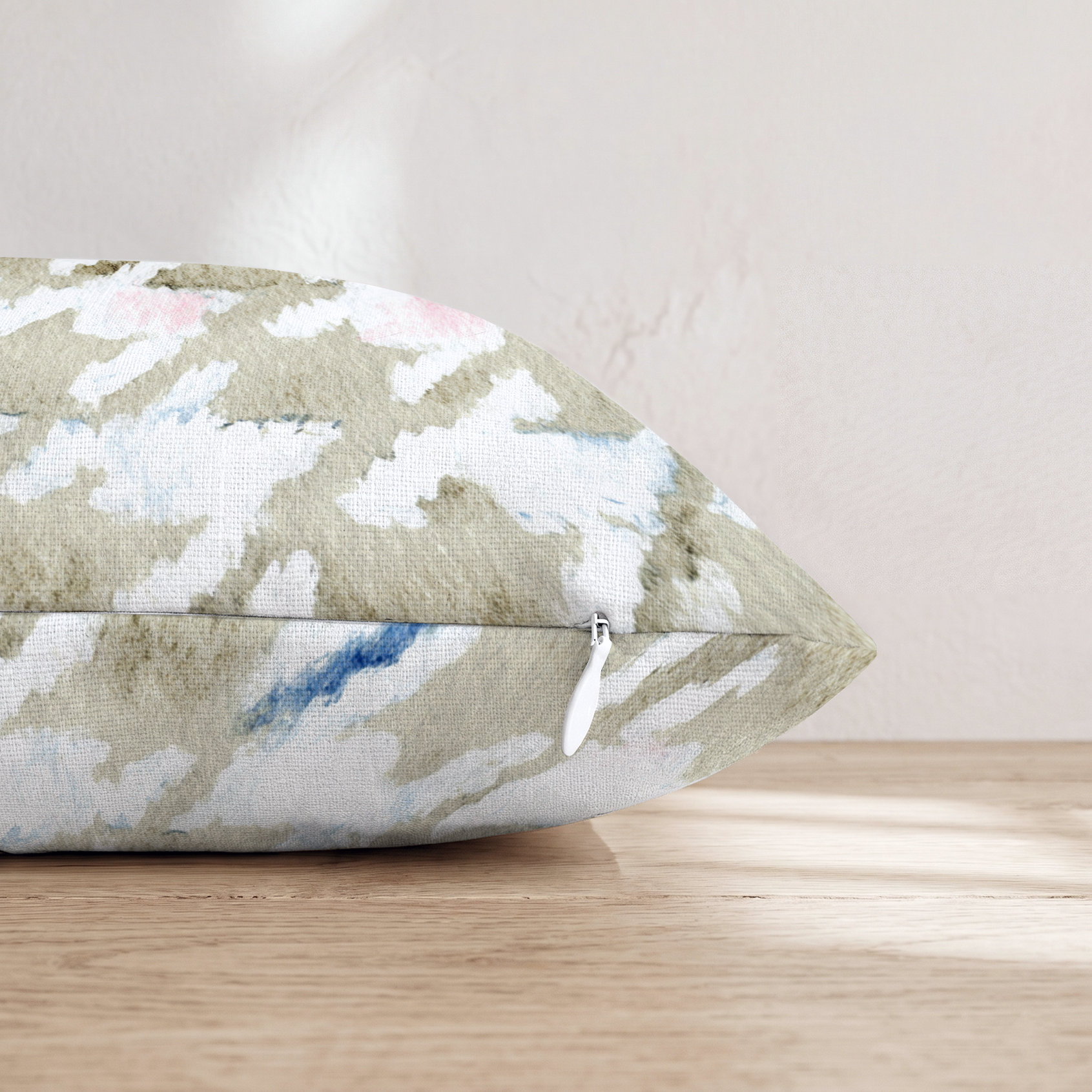 HH060612 HH060612_pillow_edge_zipper.png