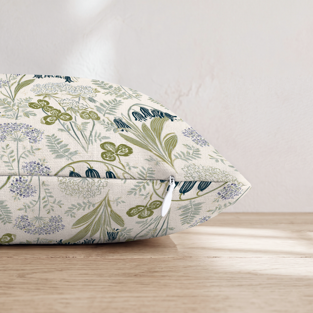 HH060773 HH060773_pillow_edge_zipper.png