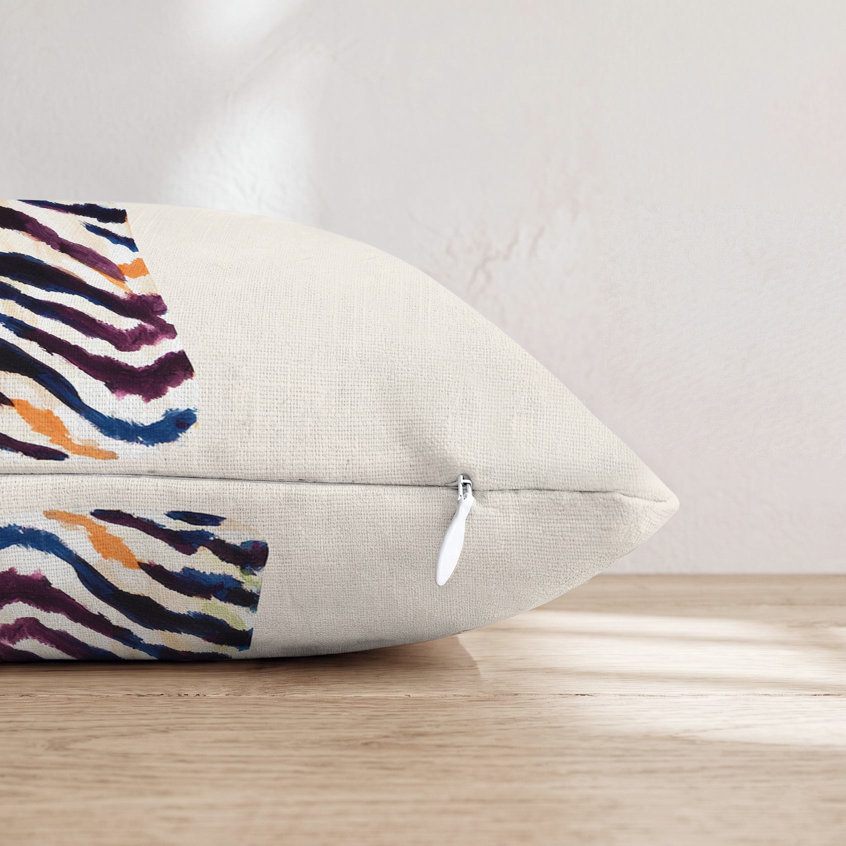 HH069231 HH069231_pillow_edge_zipper.png