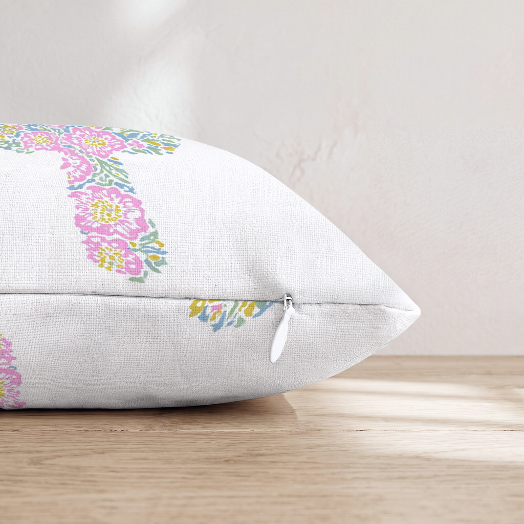 HH070846 HH070846_pillow_edge_zipper.png