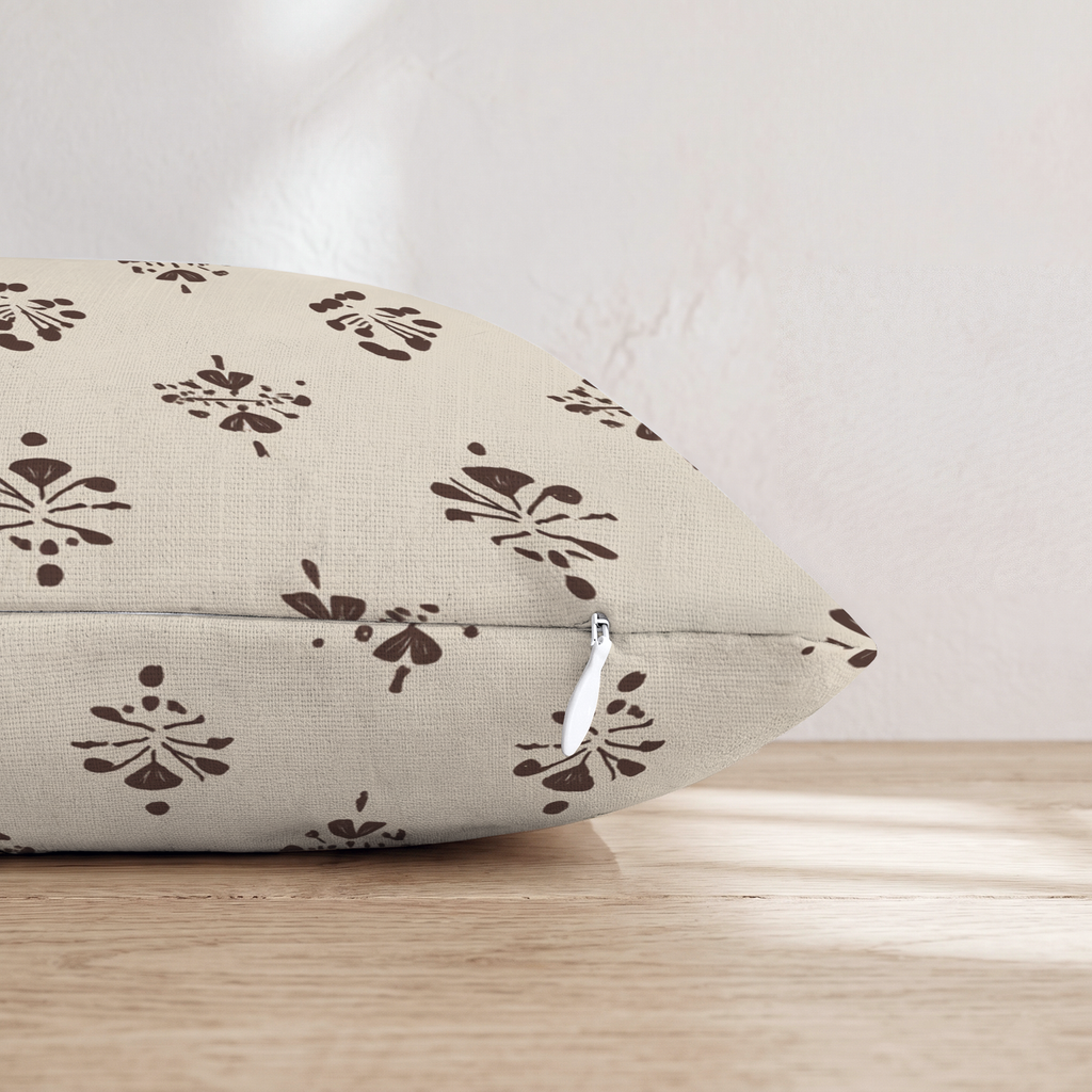 HH082799 HH082799_pillow_edge_zipper.png