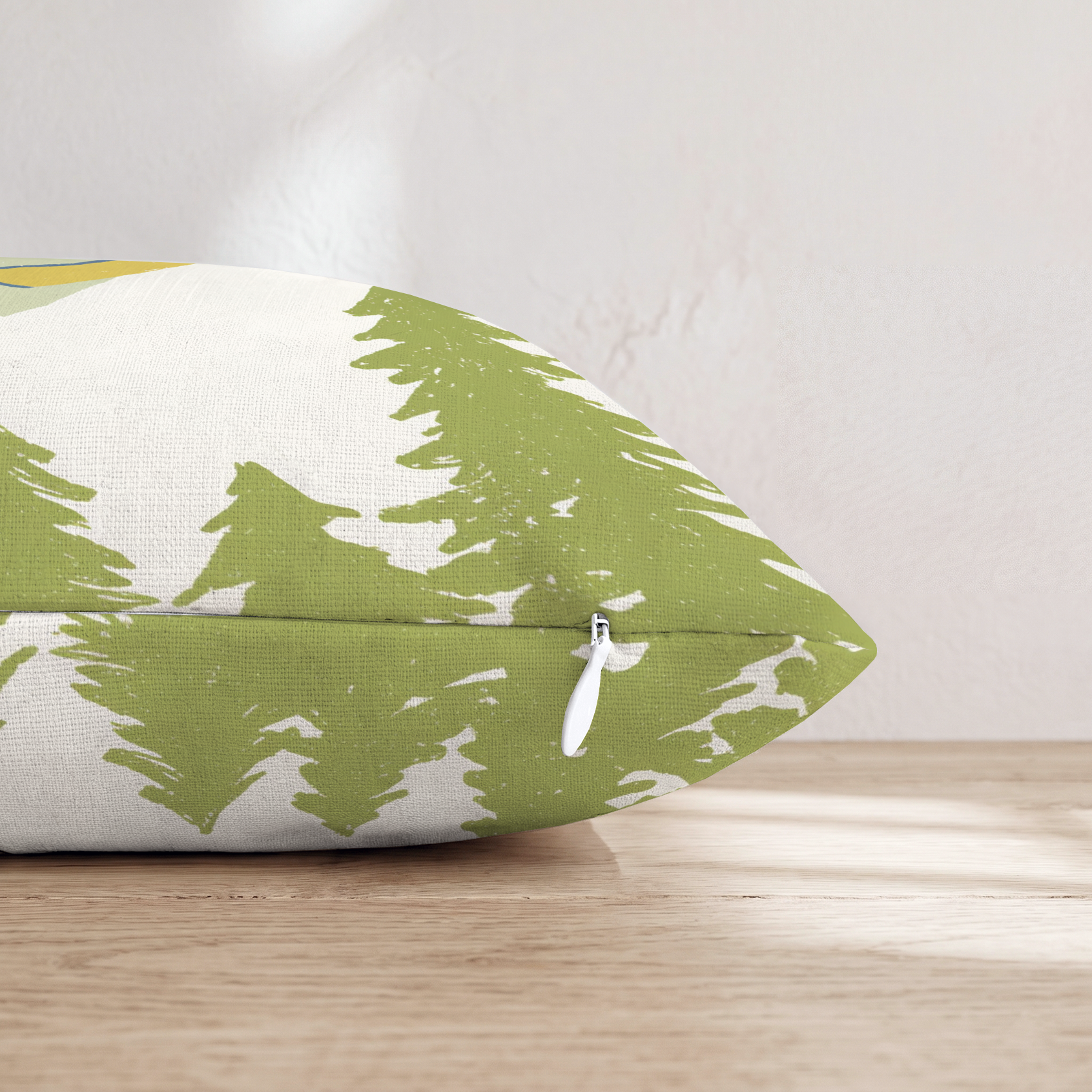 Snowboard Pup Throw Pillow — Pillow Edge Zipper