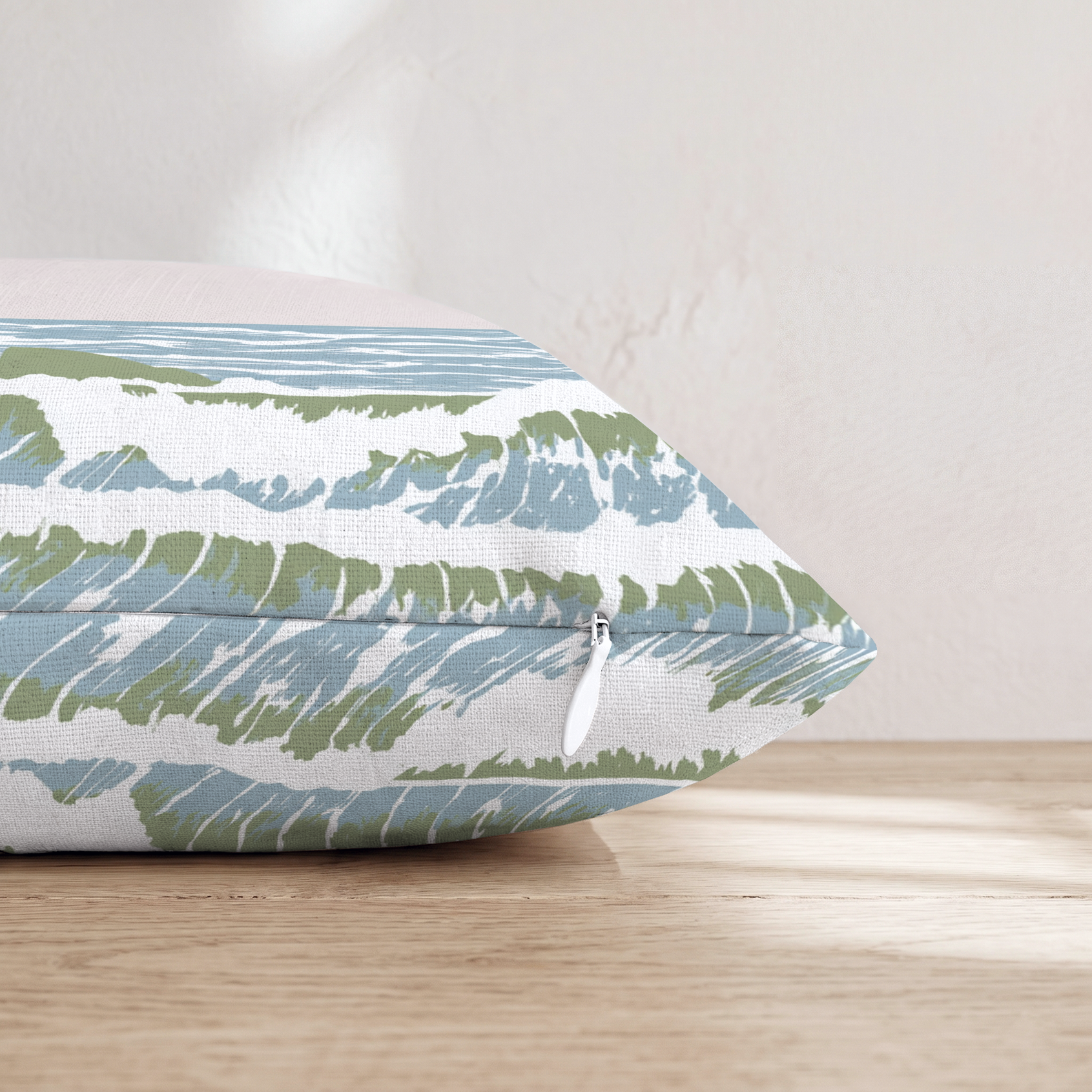 HH101697 HH101697_pillow_edge_zipper.png