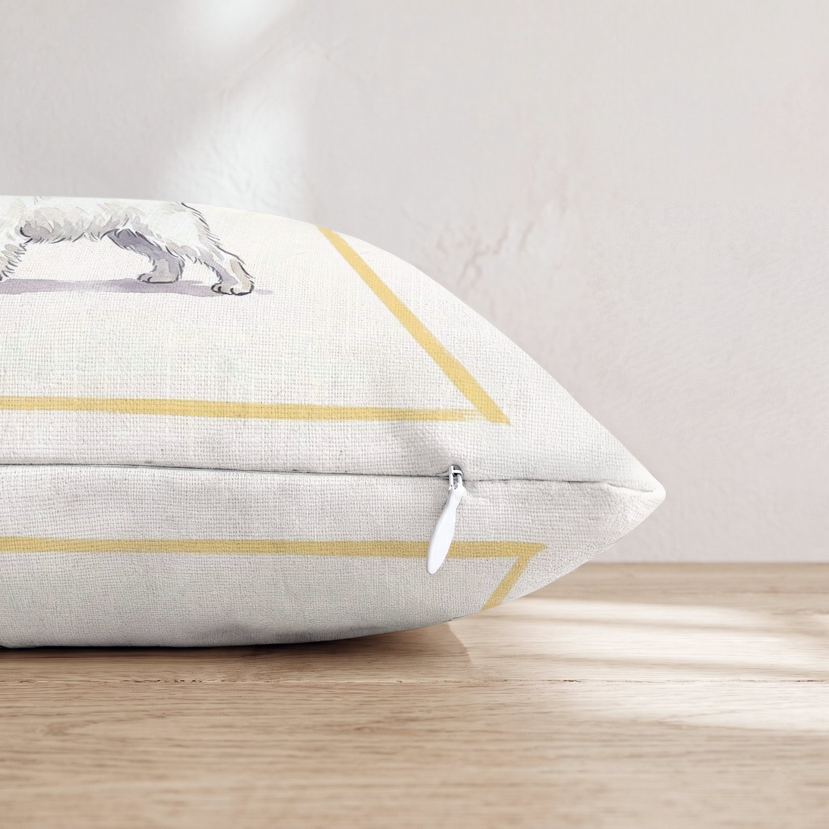 HH102575 HH102575_pillow_edge_zipper.png