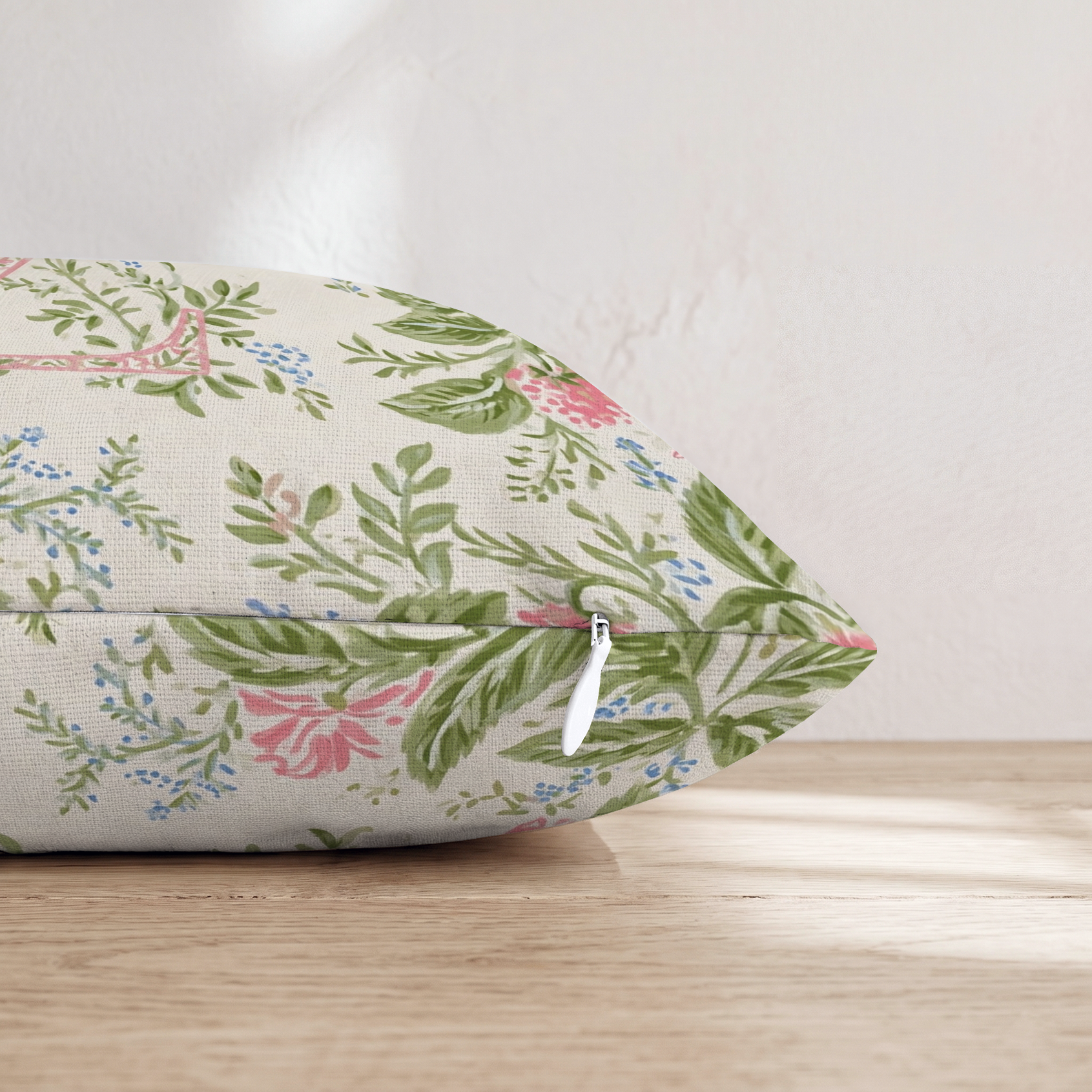 HH102688 HH102688_pillow_edge_zipper.png