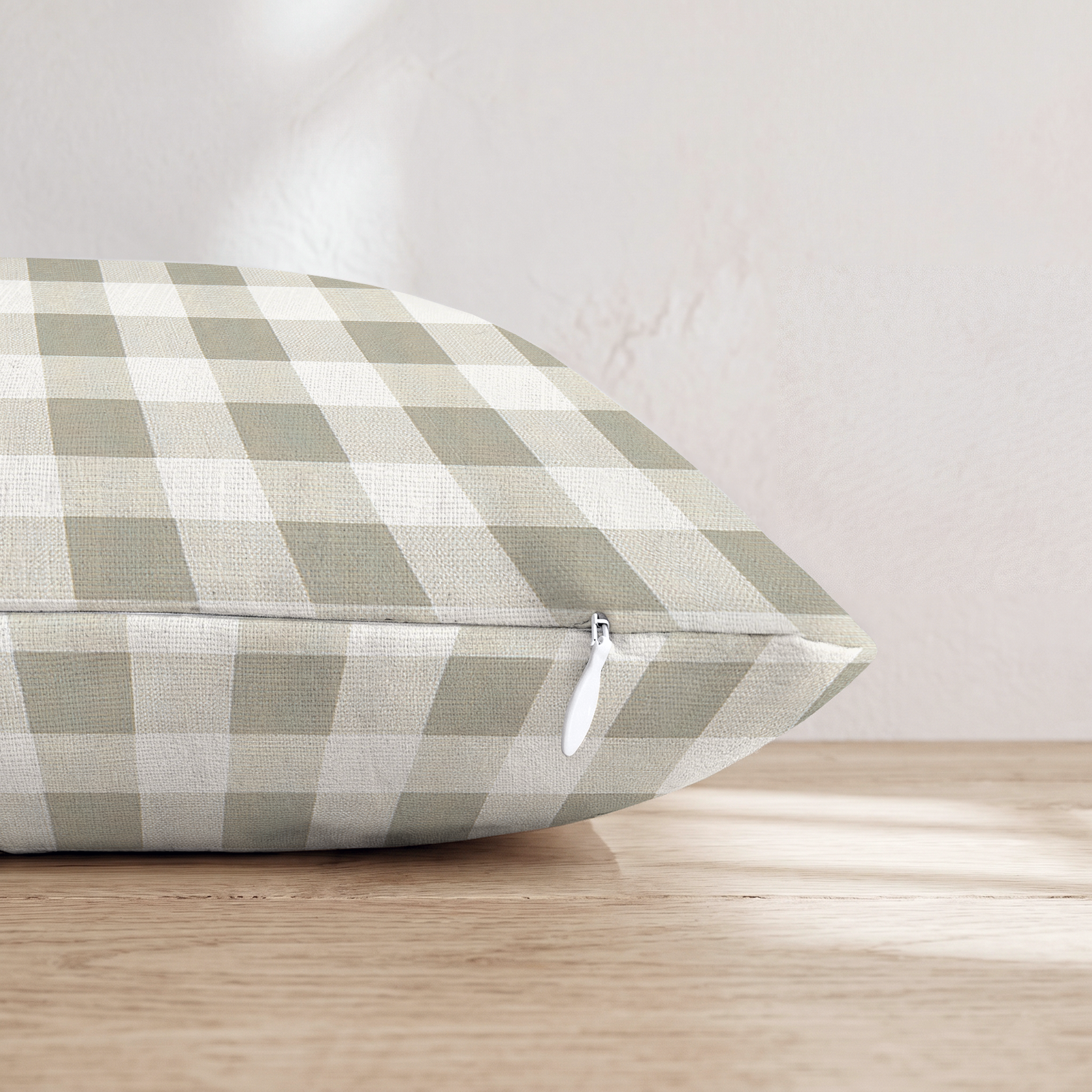 HH113143 HH113143_pillow_edge_zipper.png