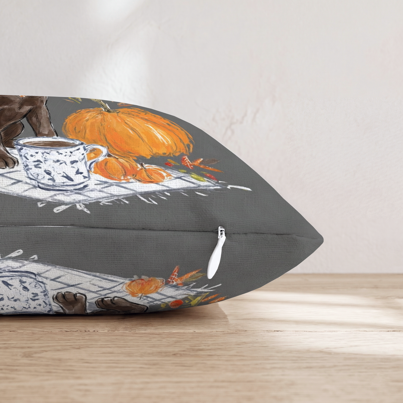 HH115242 HH115242_pillow_edge_zipper.png