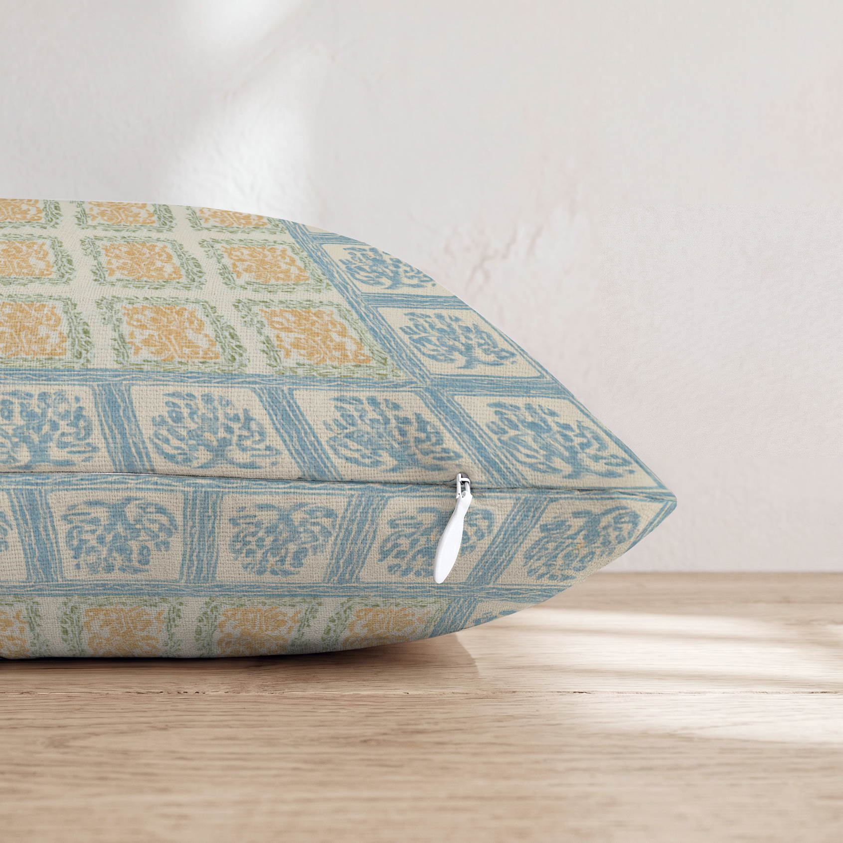 HH132336 HH132336_pillow_edge_zipper.png
