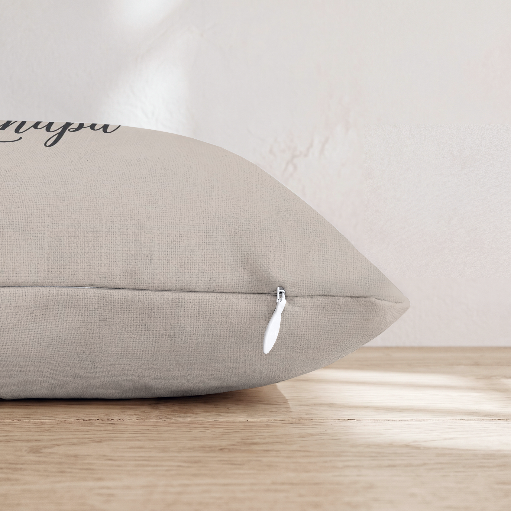 HH135396 HH135396_pillow_edge_zipper.png