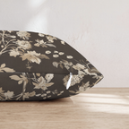 HH135903 HH135903_pillow_edge_zipper.png