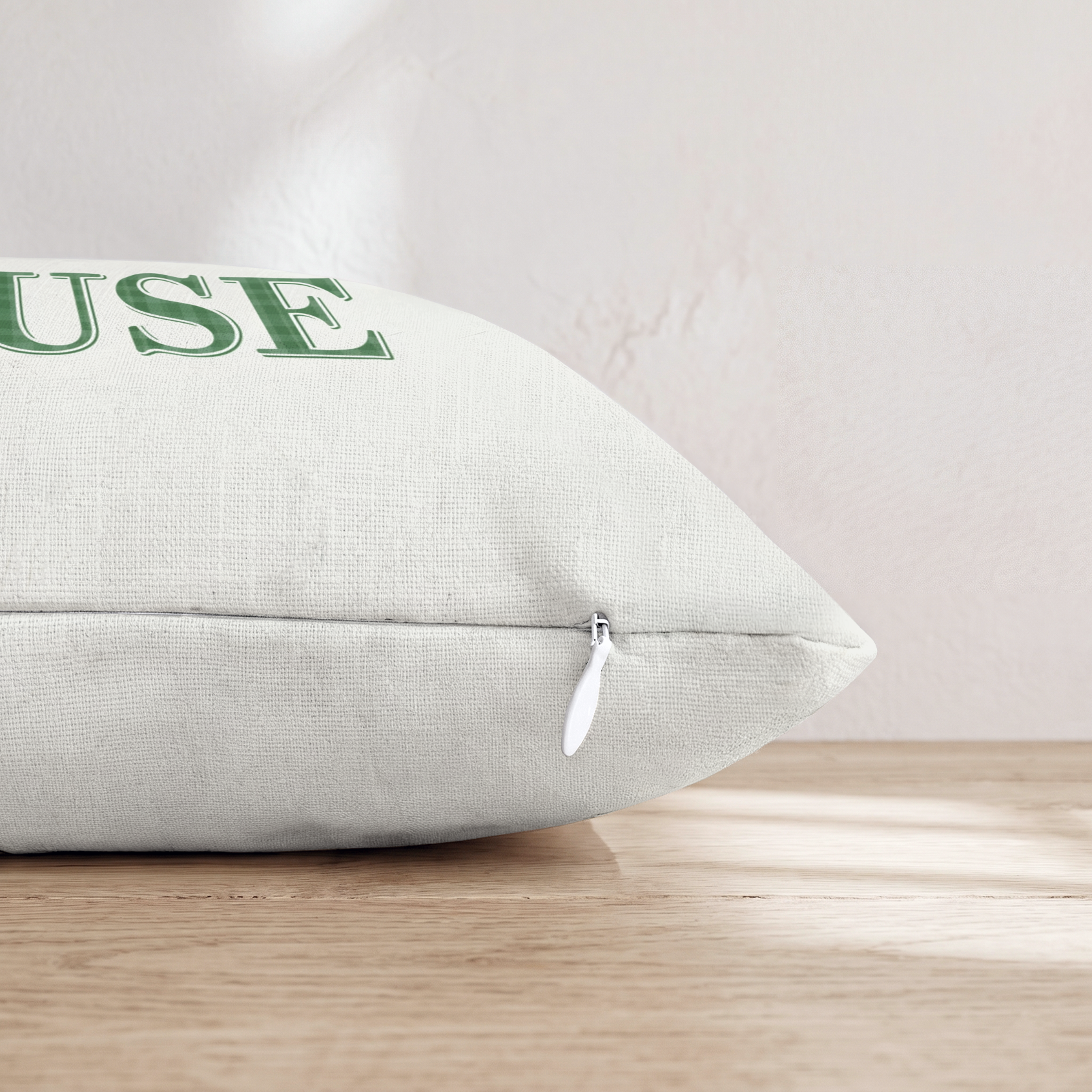 HH143369 HH143369_pillow_edge_zipper.png