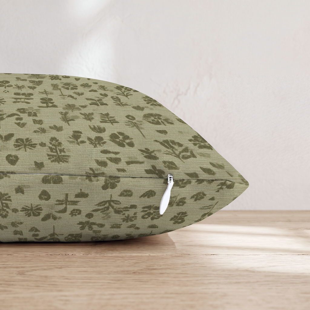 HH144384 HH144384_pillow_edge_zipper.png