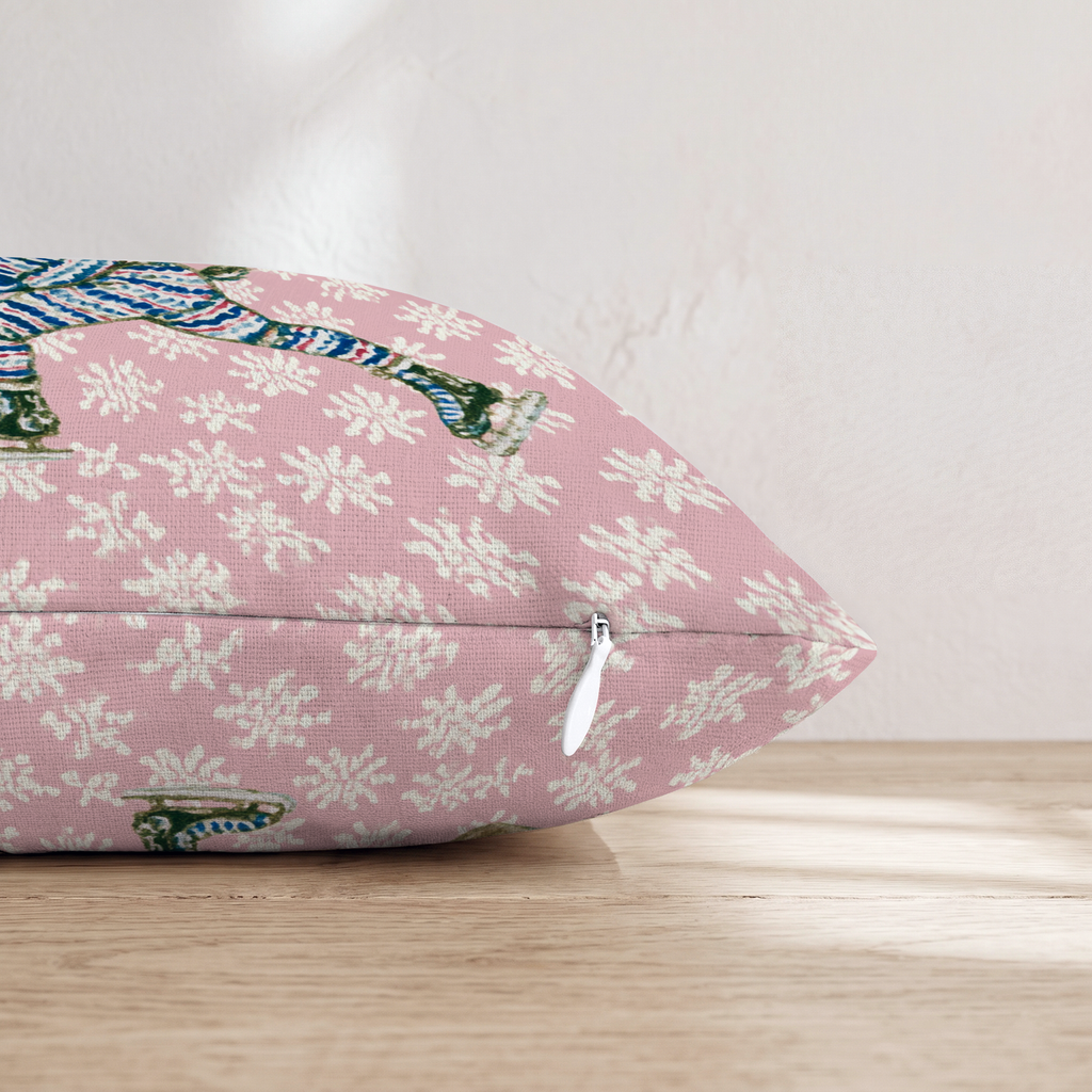 HH146811 HH146811_pillow_edge_zipper.png
