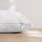 HH152277 HH152277_pillow_edge_zipper.png