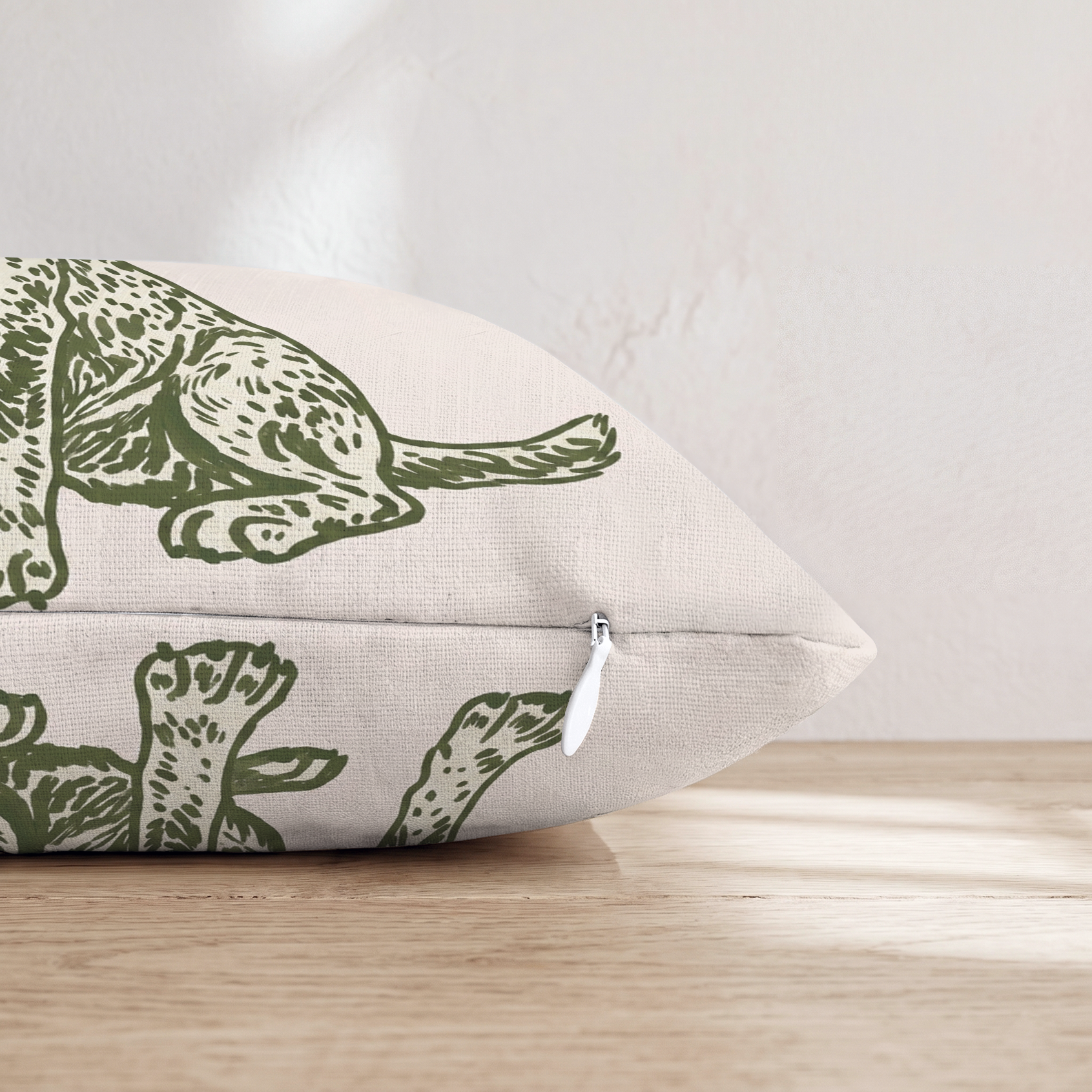 HH152577 HH152577_pillow_edge_zipper.png