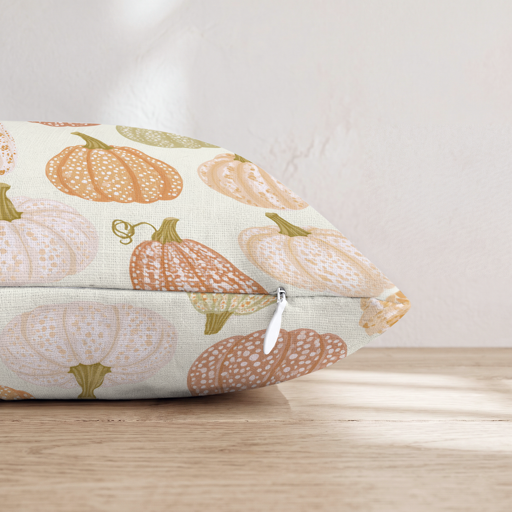 HH155635 HH155635_pillow_edge_zipper.png