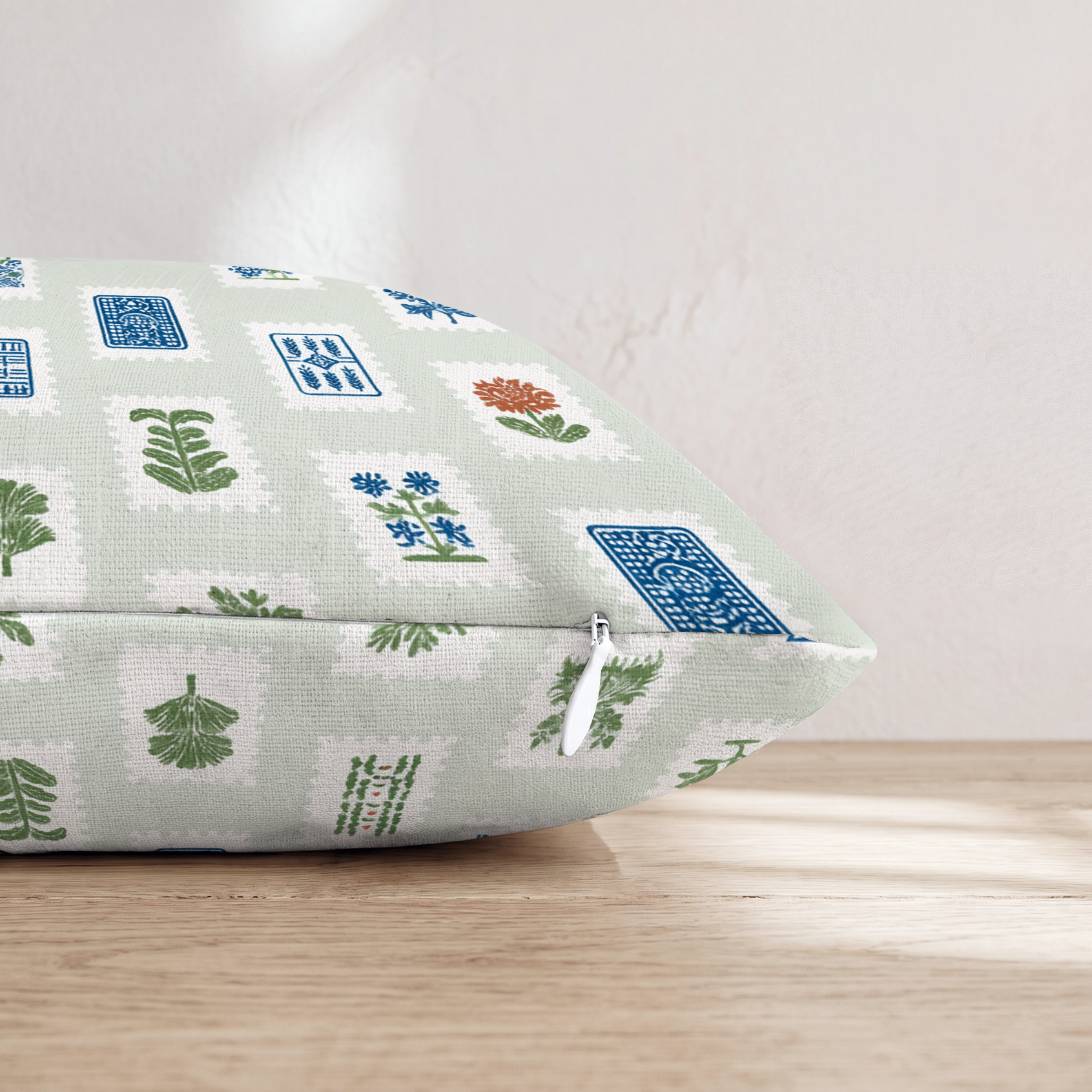 HH155764 HH155764_pillow_edge_zipper.png