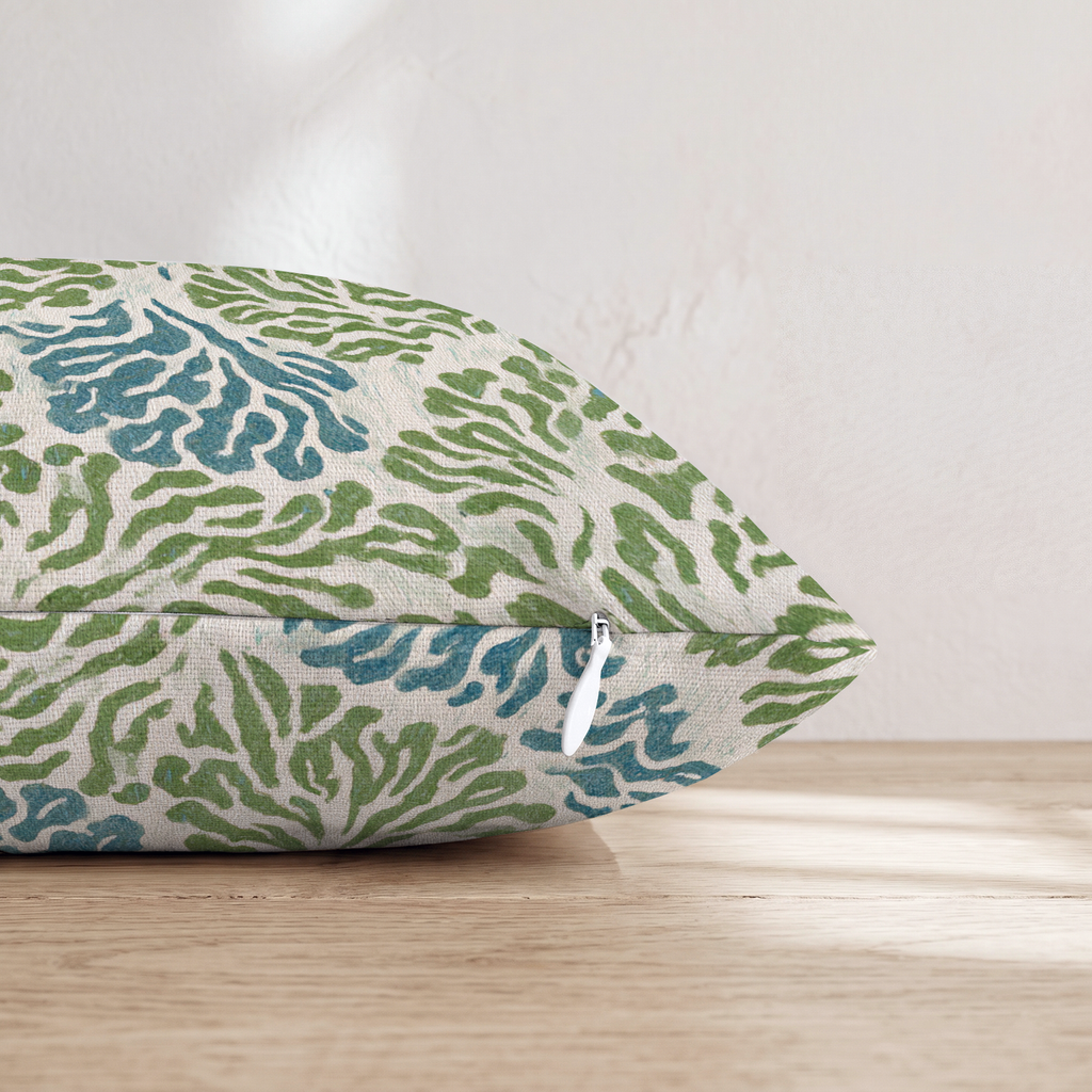 HH157766 HH157766_pillow_edge_zipper.png