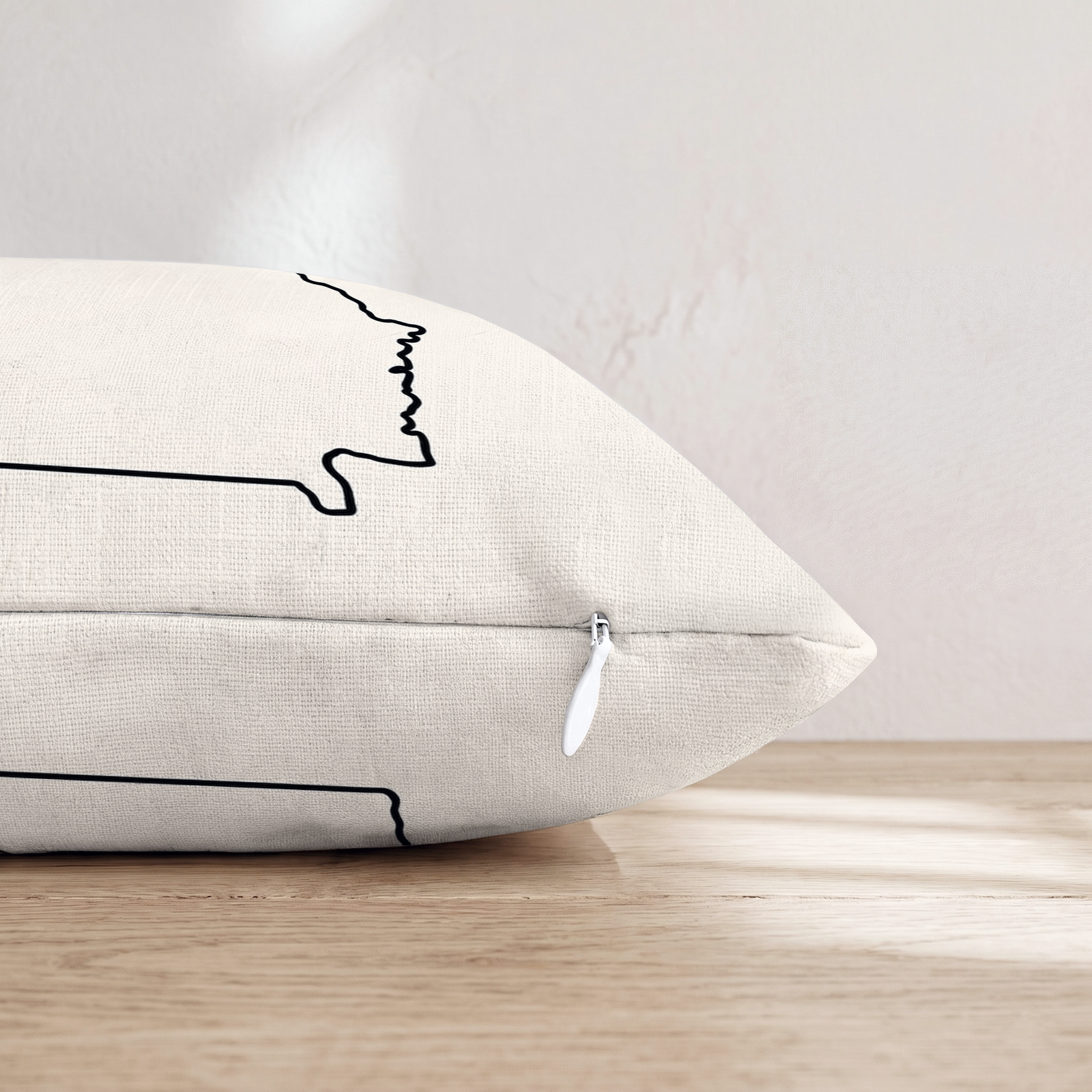HH162456 HH162456_pillow_edge_zipper.png