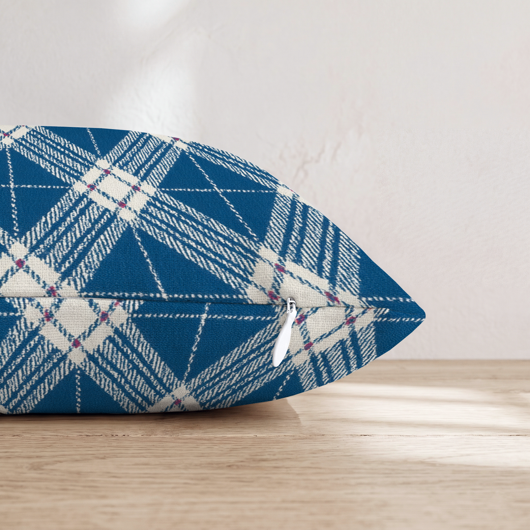 HH162824 HH162824_pillow_edge_zipper.png