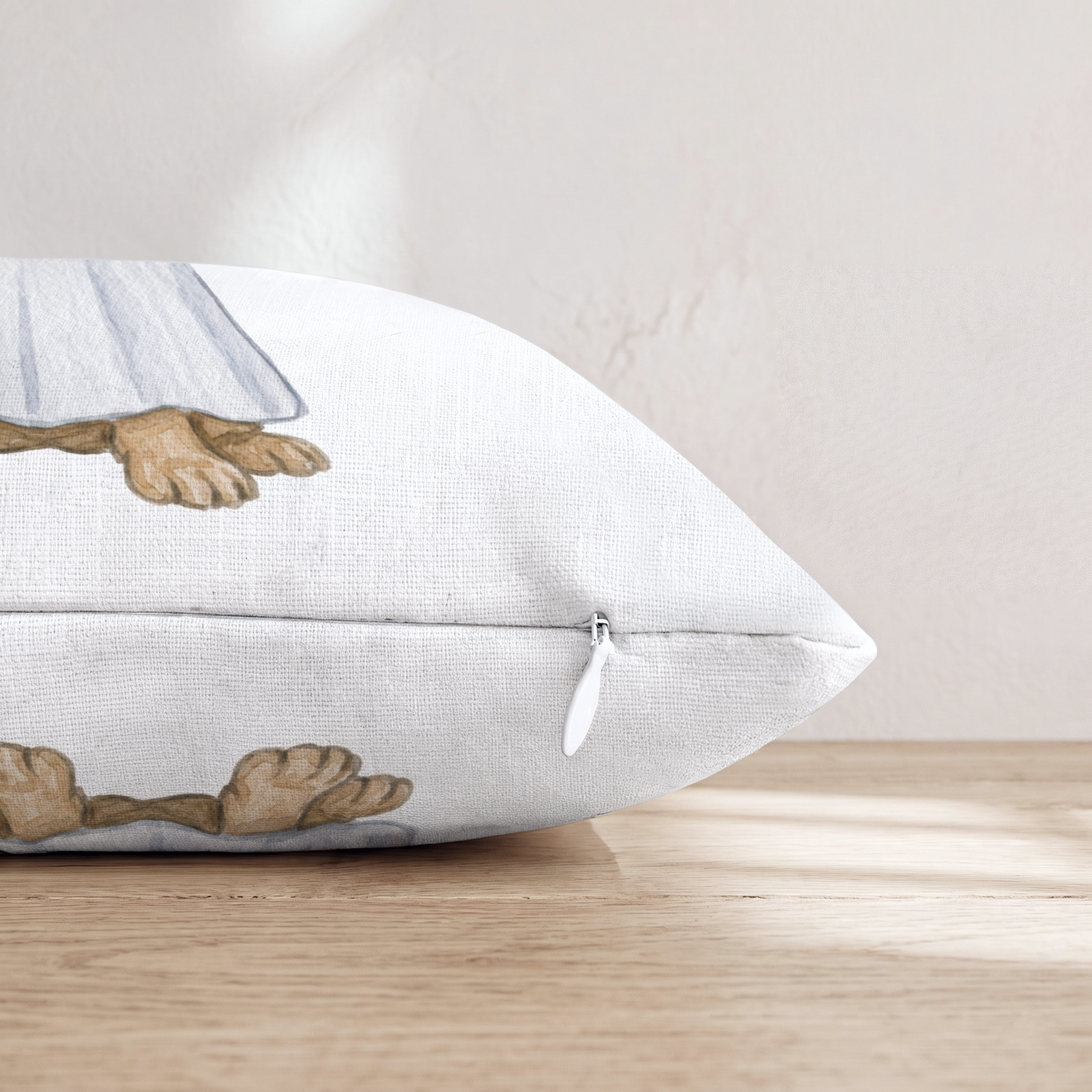 HH193527 HH193527_pillow_edge_zipper.png