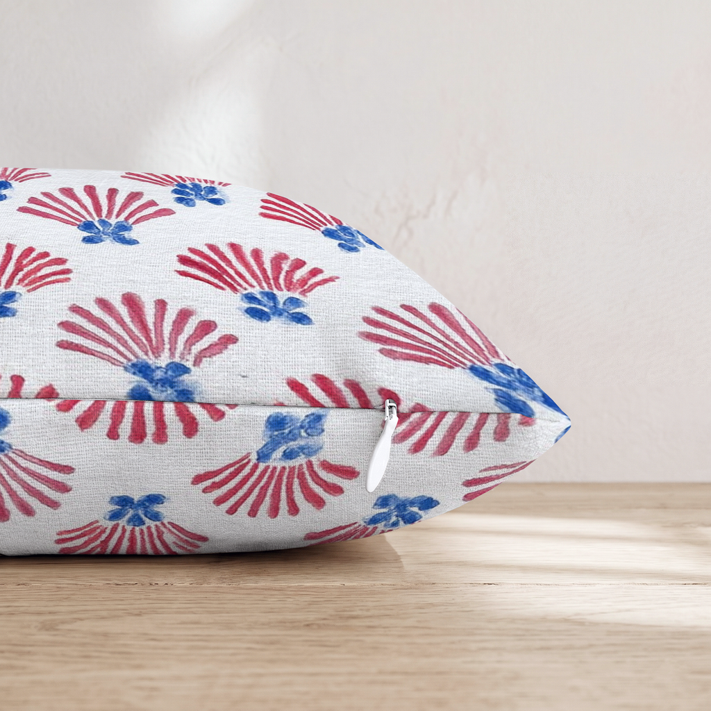 HH204785 HH204785_pillow_edge_zipper.png