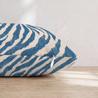 HH206349 HH206349_pillow_edge_zipper.png