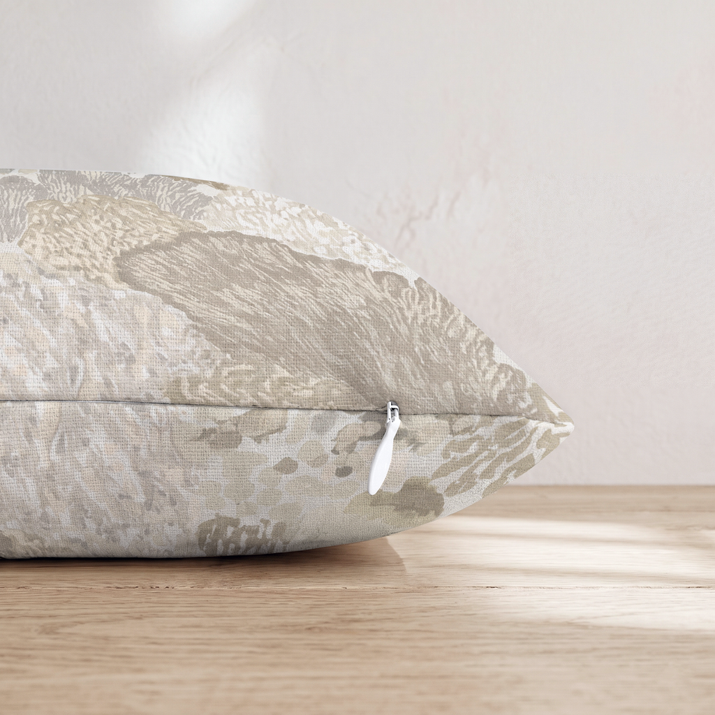 HH216692 HH216692_pillow_edge_zipper.png