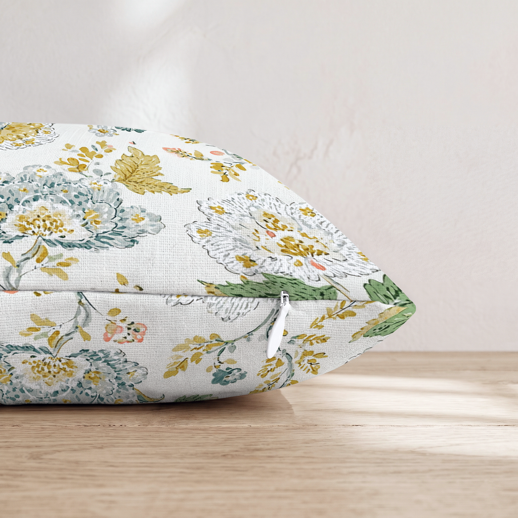 HH218403 HH218403_pillow_edge_zipper.png