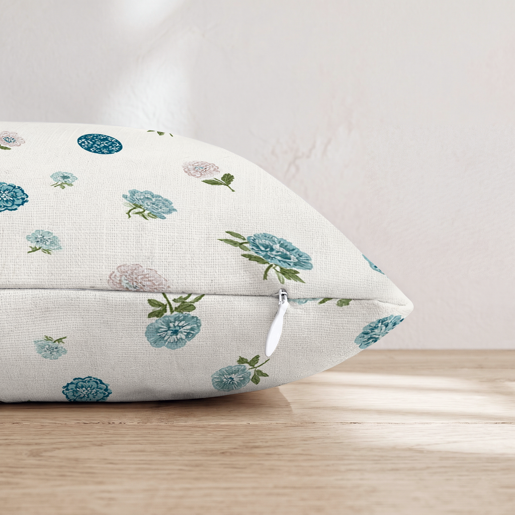 HH218766 HH218766_pillow_edge_zipper.png