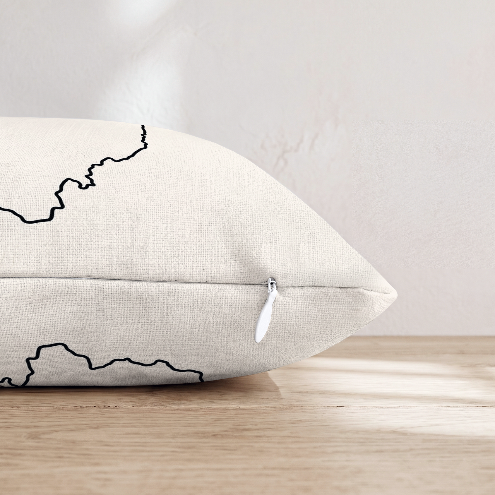HH227965 HH227965_pillow_edge_zipper.png