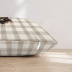 HH238245 HH238245_pillow_edge_zipper.png