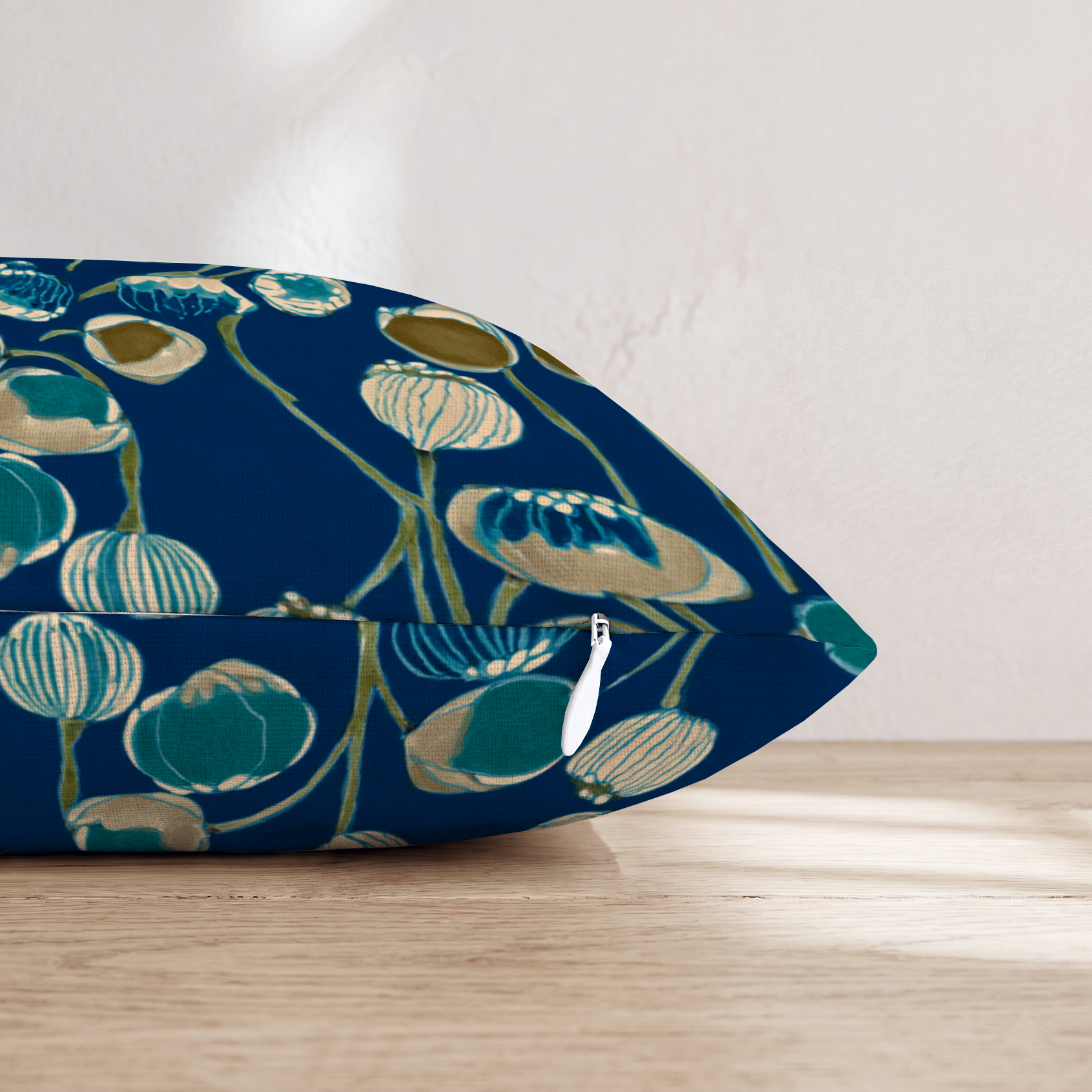 HH241258 HH241258_pillow_edge_zipper.png