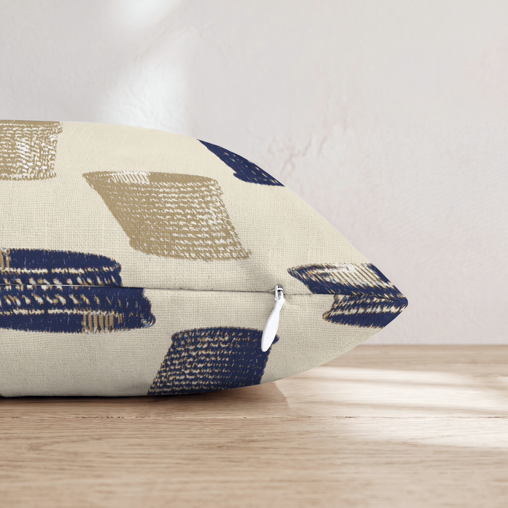 HH243613 HH243613_pillow_edge_zipper.png