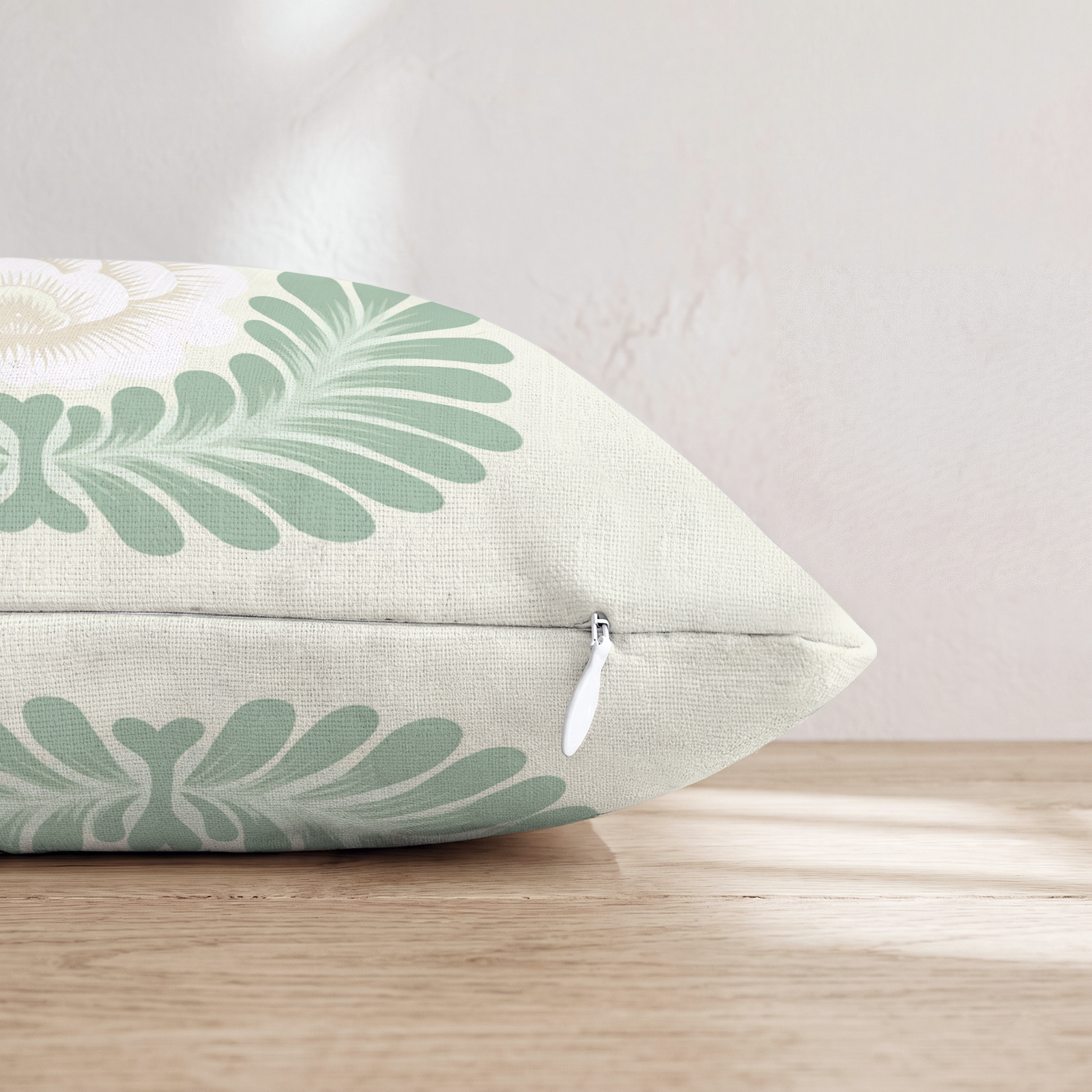 HH243641 HH243641_pillow_edge_zipper.png
