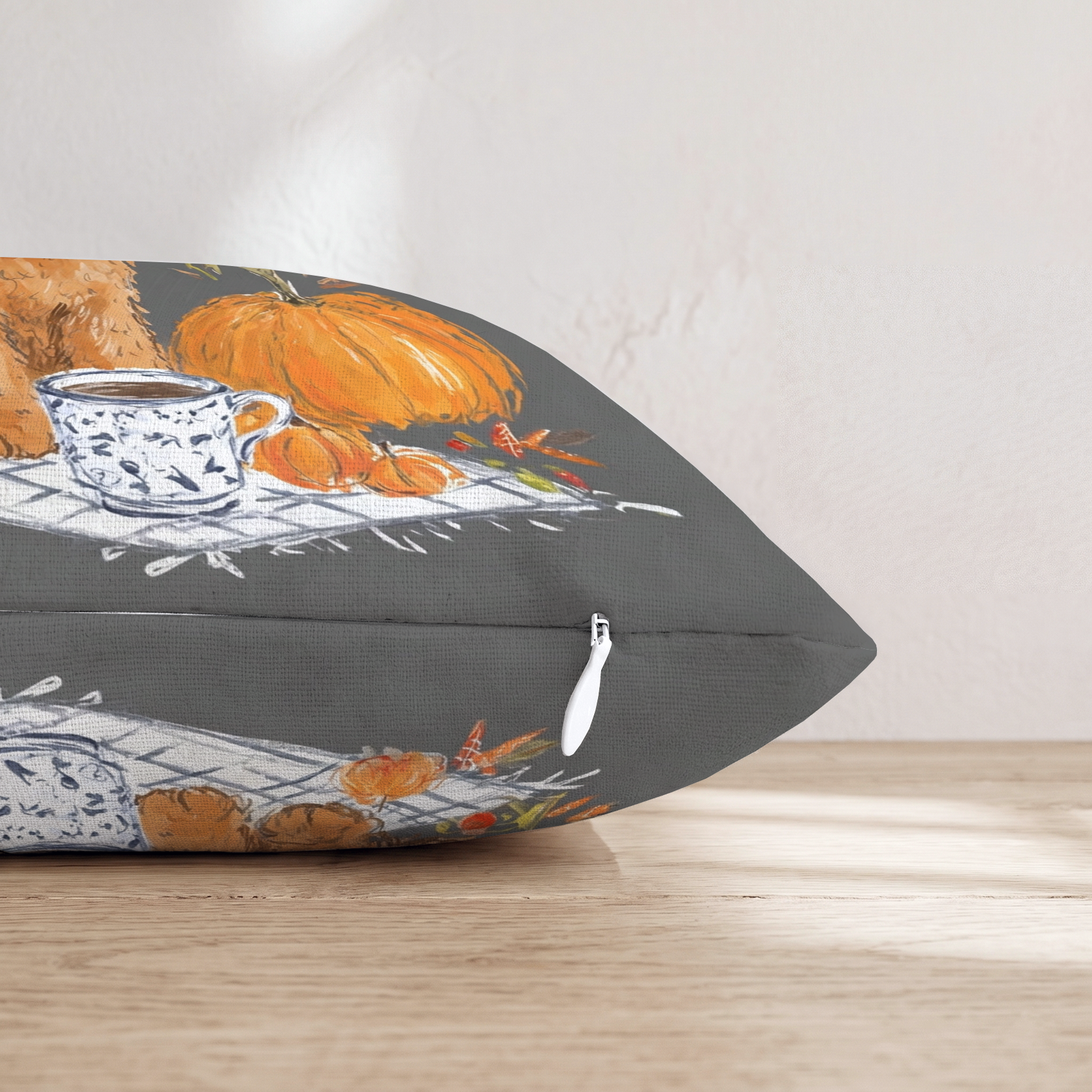 HH246613 HH246613_pillow_edge_zipper.png