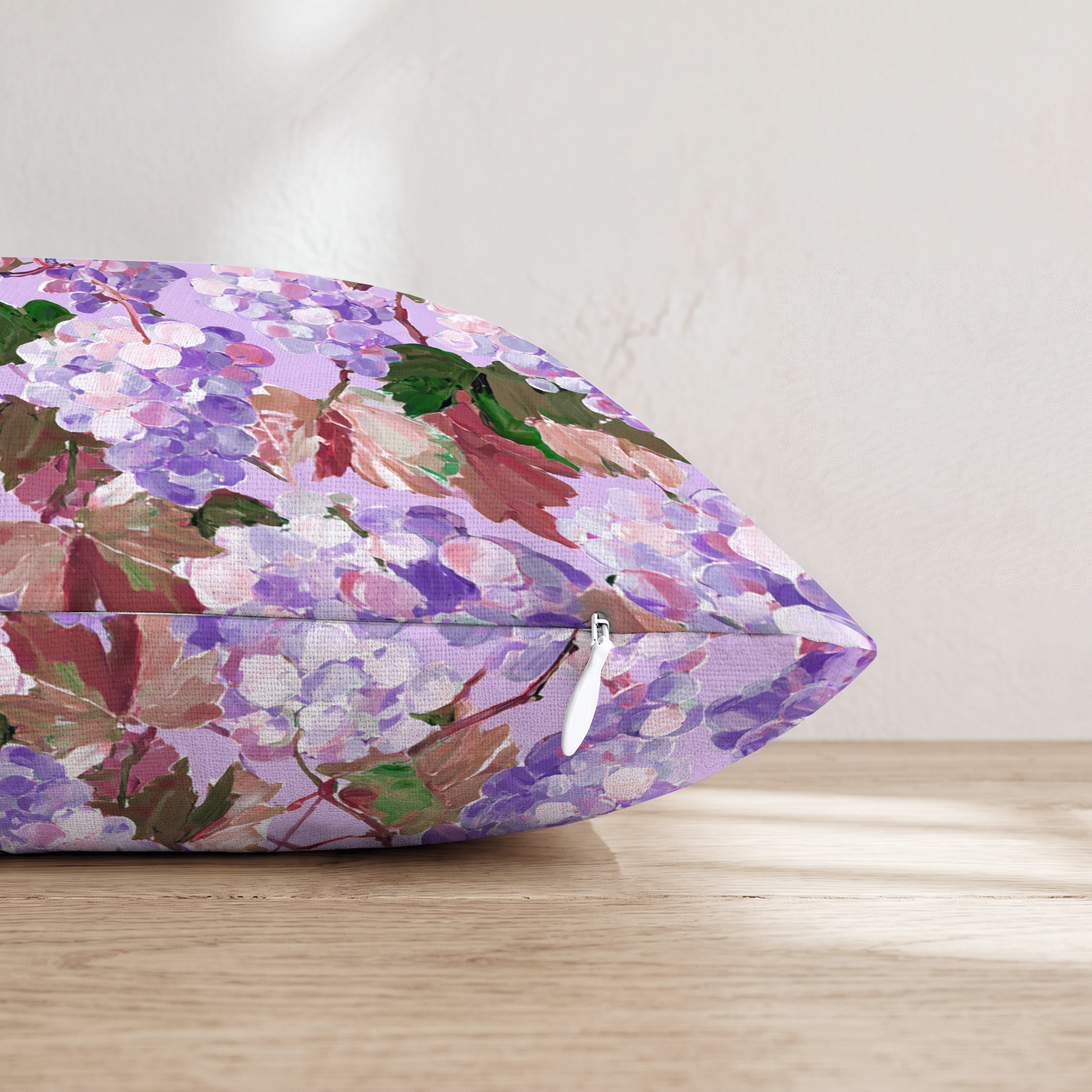 HH261883 HH261883_pillow_edge_zipper.png