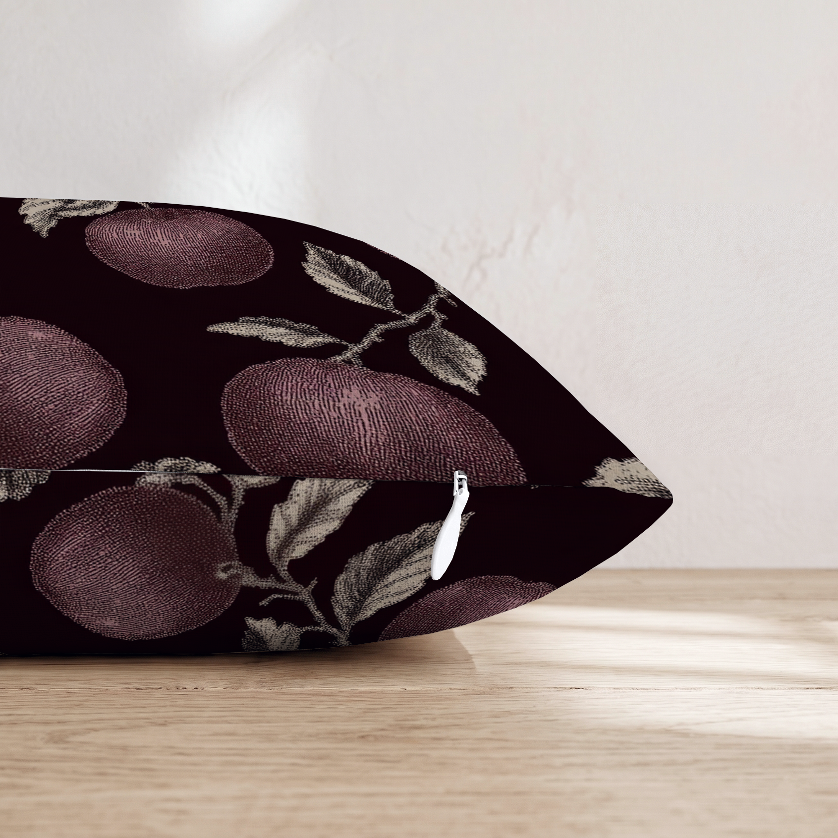 HH279766 HH279766_pillow_edge_zipper.png