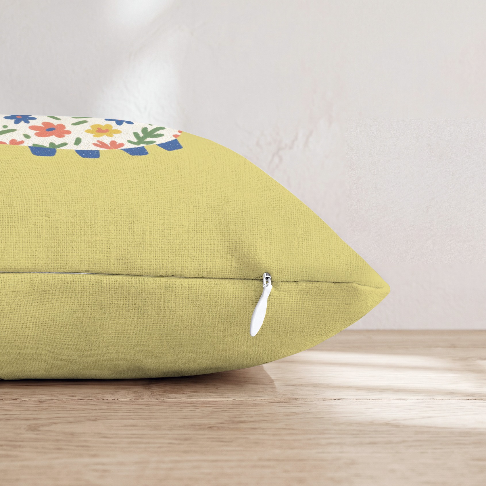 HH281695 HH281695_pillow_edge_zipper.png
