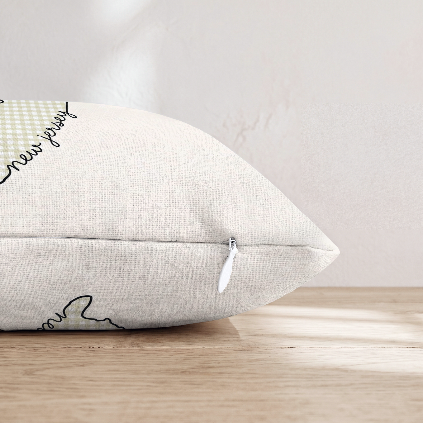 HH282235 HH282235_pillow_edge_zipper.png