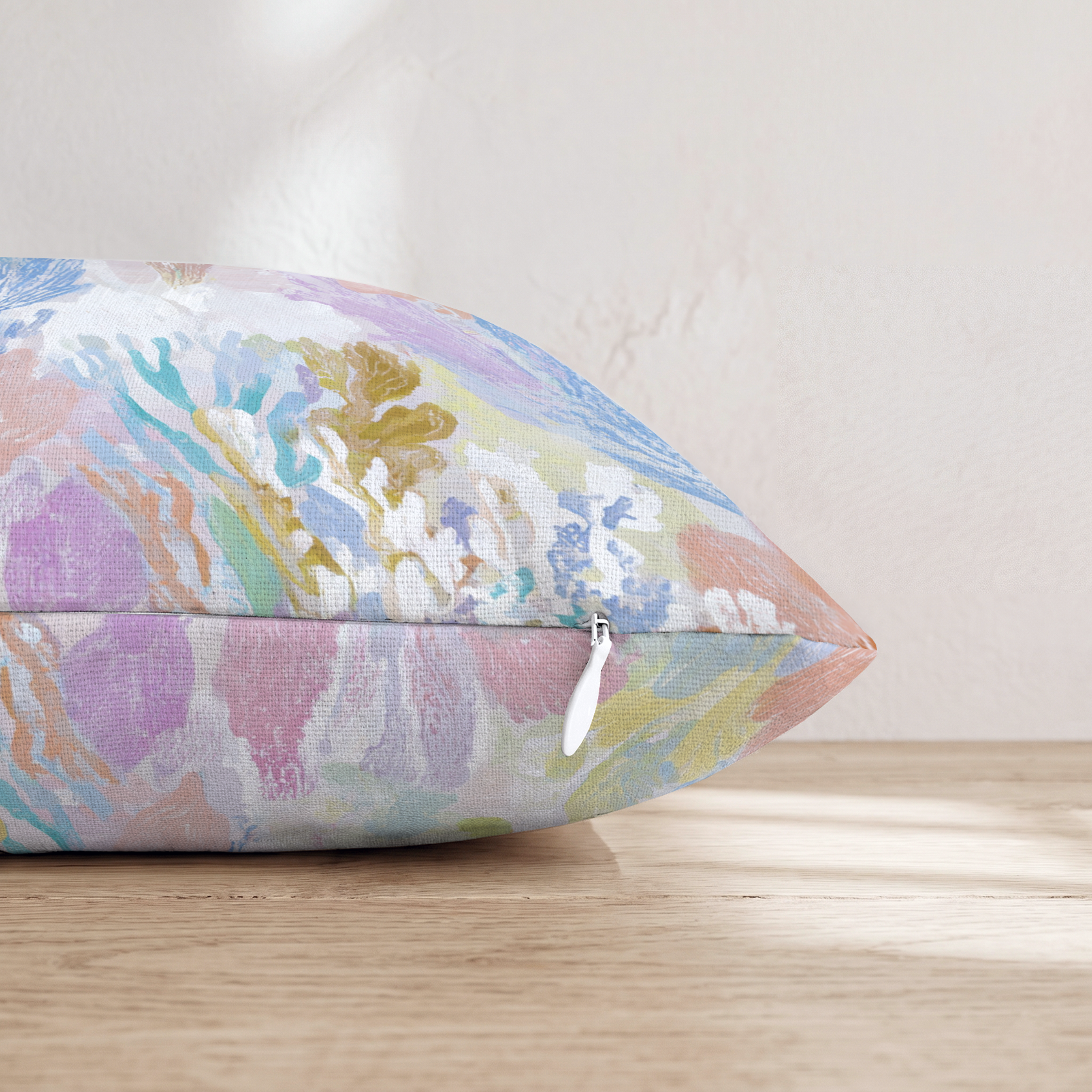 HH282601 HH282601_pillow_edge_zipper.png