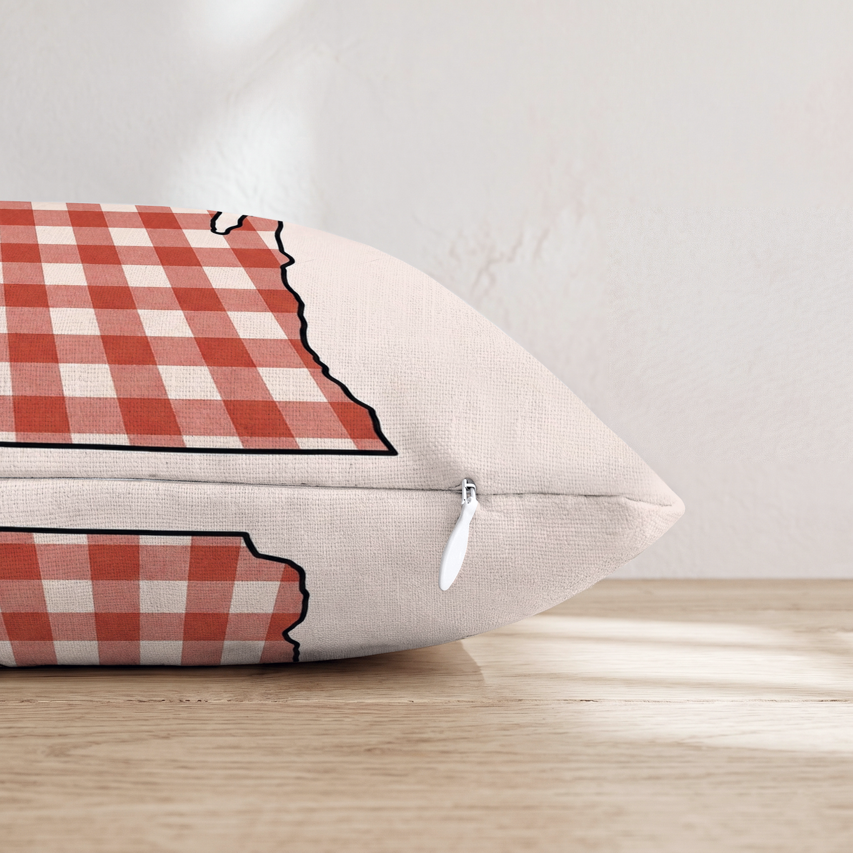 HH282747 HH282747_pillow_edge_zipper.png
