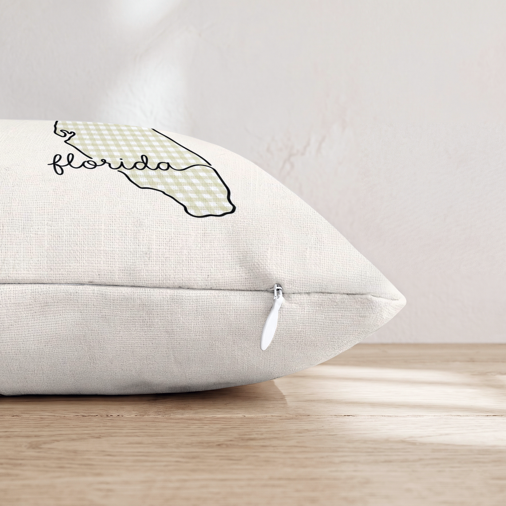 HH286559 HH286559_pillow_edge_zipper.png