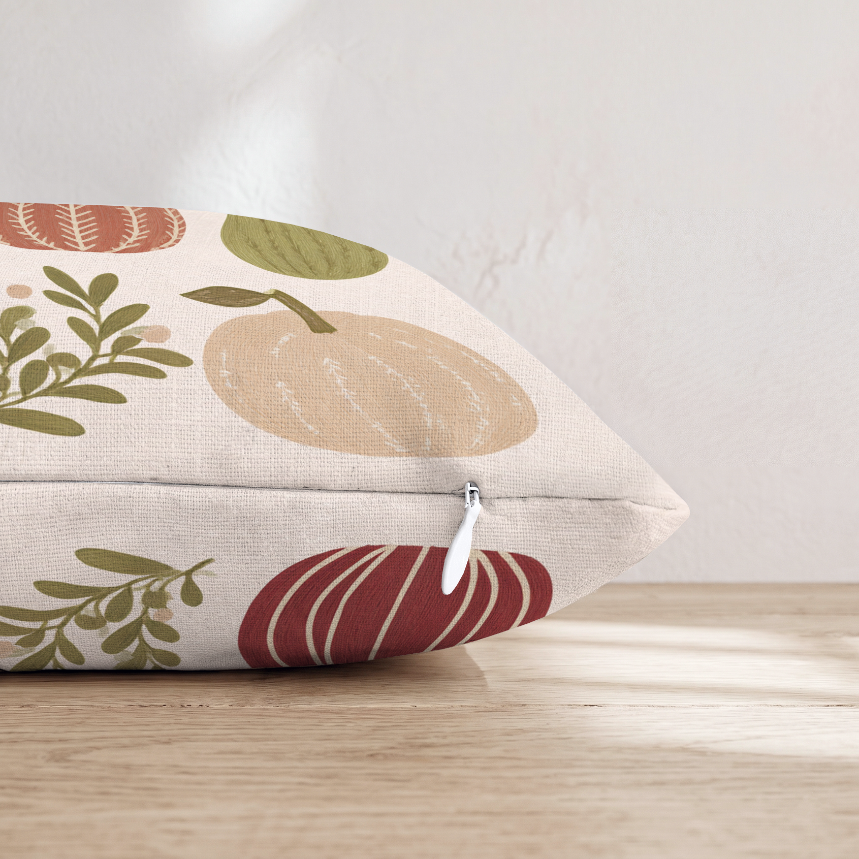 HH291774 HH291774_pillow_edge_zipper.png
