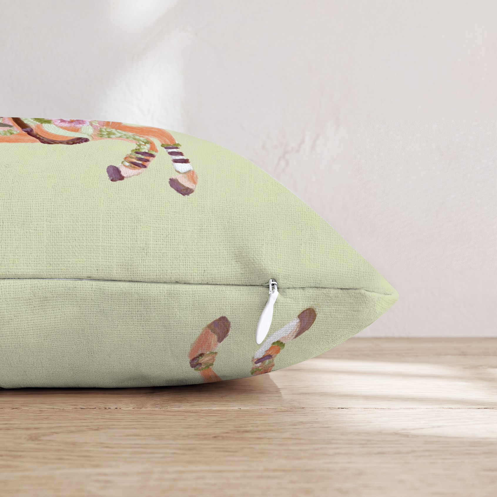 HH293366 HH293366_pillow_edge_zipper.png