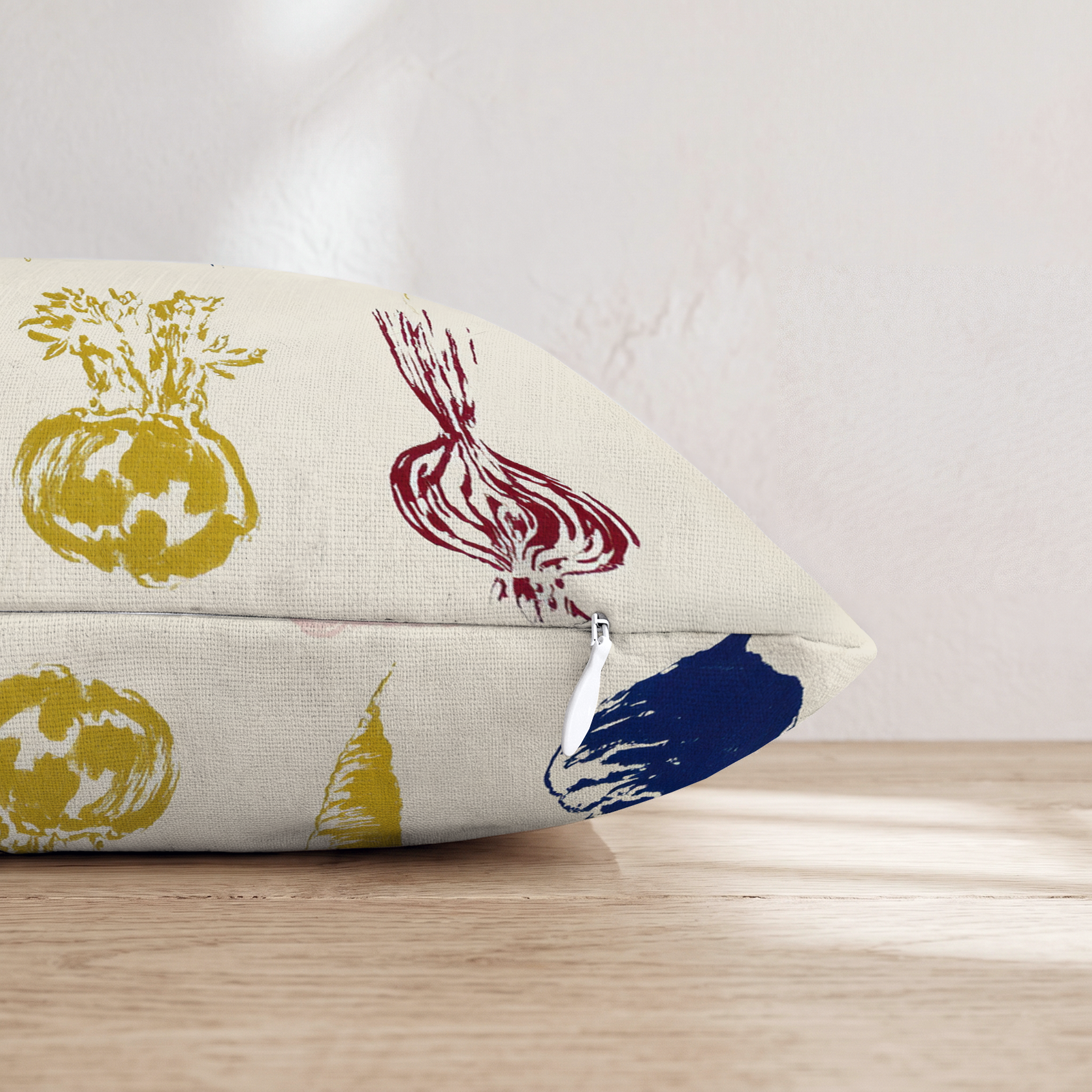 HH295423 HH295423_pillow_edge_zipper.png