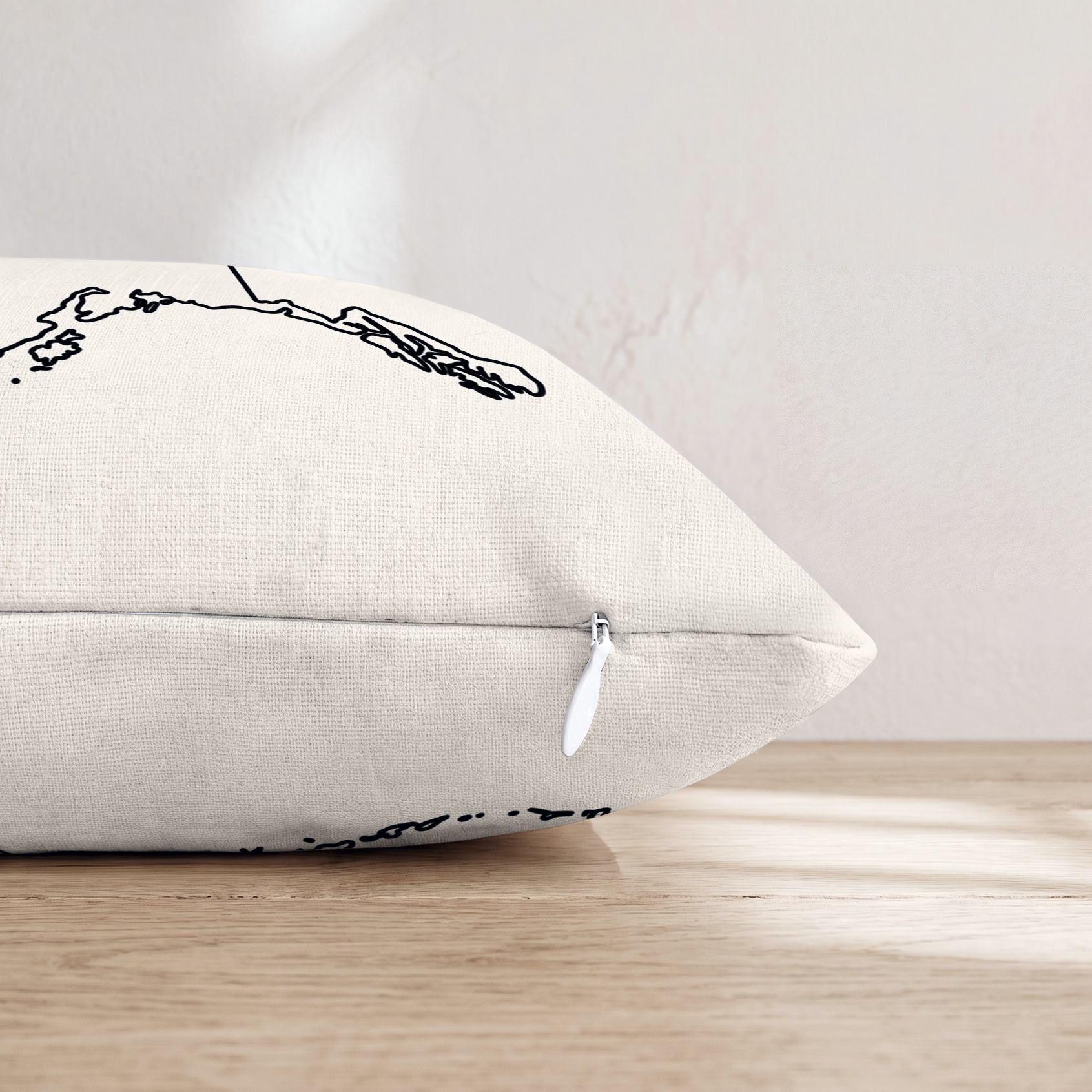 HH297154 HH297154_pillow_edge_zipper.png